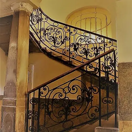 Apartament Best Stay Apartment *