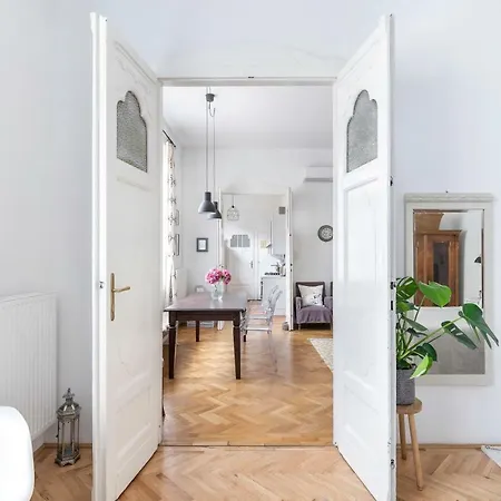 Apartament Best Stay Apartment